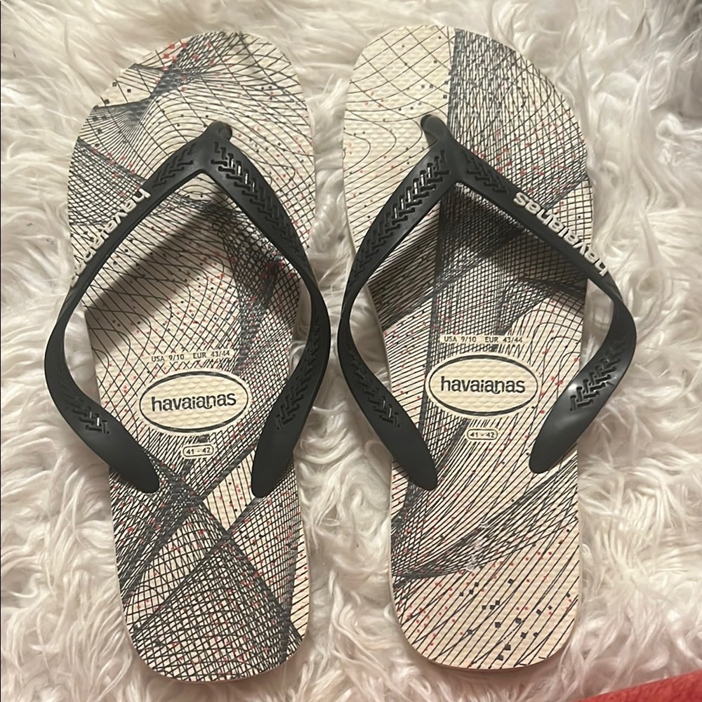 Havaianas Graphic Flip Flops